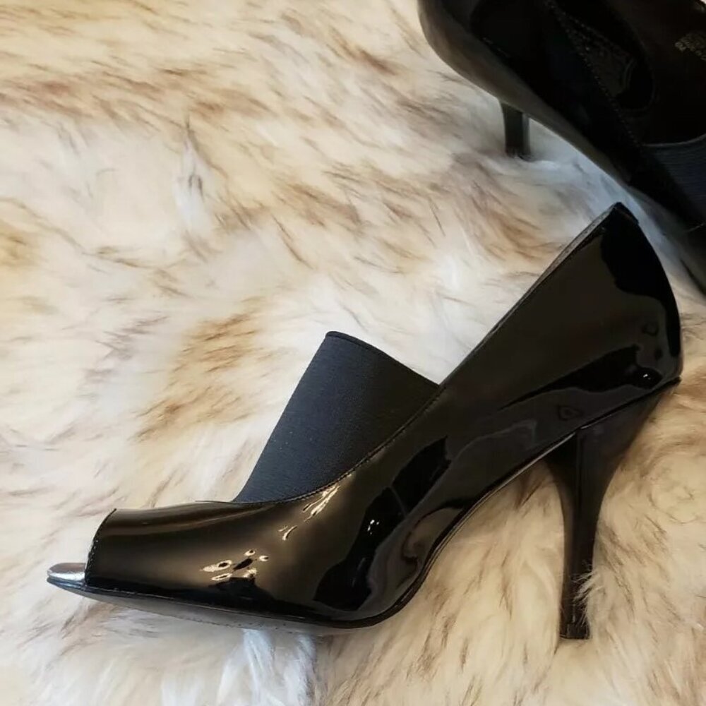 Banana Republic Layla Peep-toe Black Patent Stilletto Heels 7.5 New